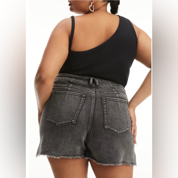 NWT Good American Asymmetrical Rib Tank - Picture 4 of 8